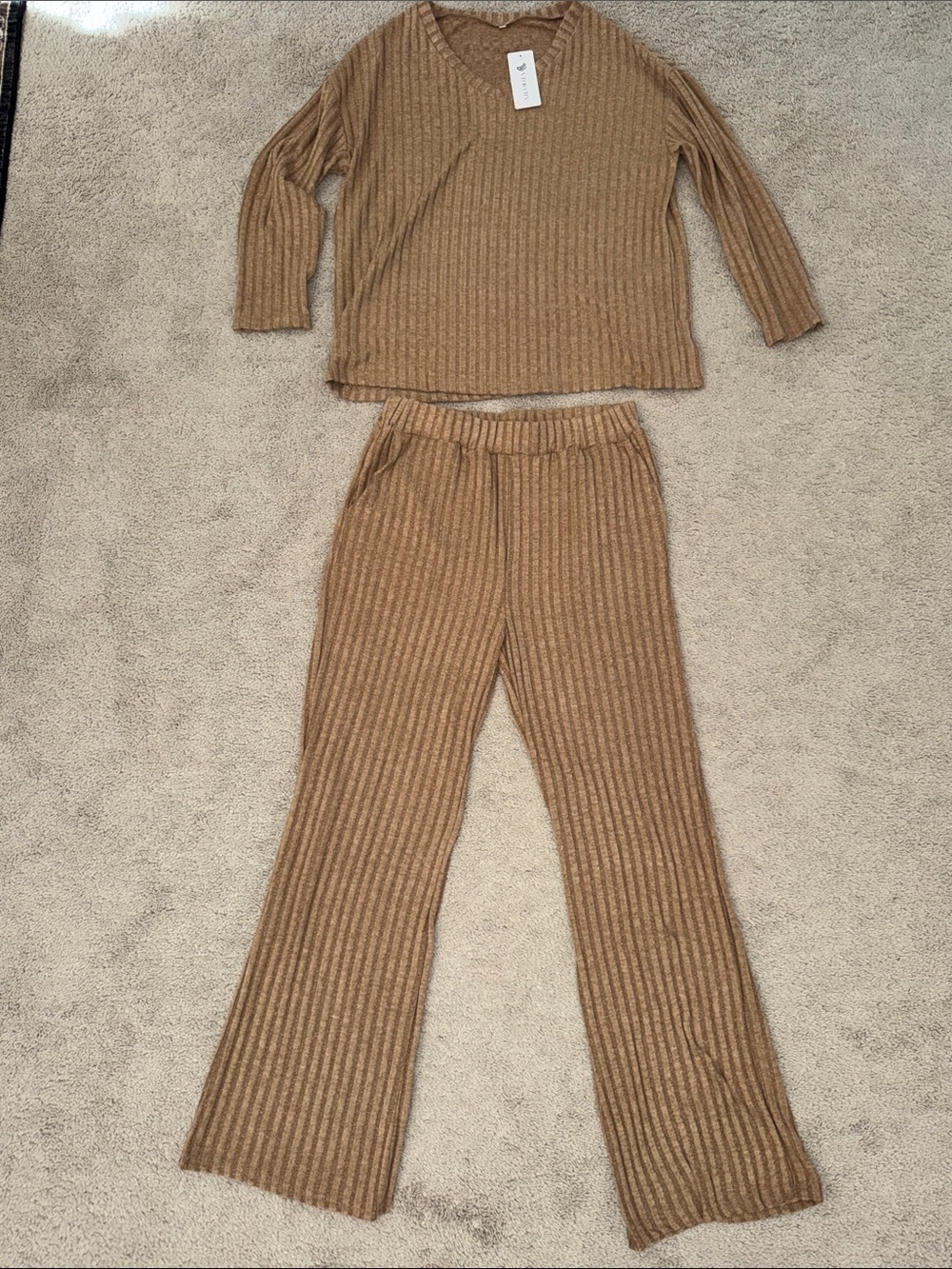 Brown Ribbed 2 Piece Lounge Set Top Pants Pockets Medium NWT